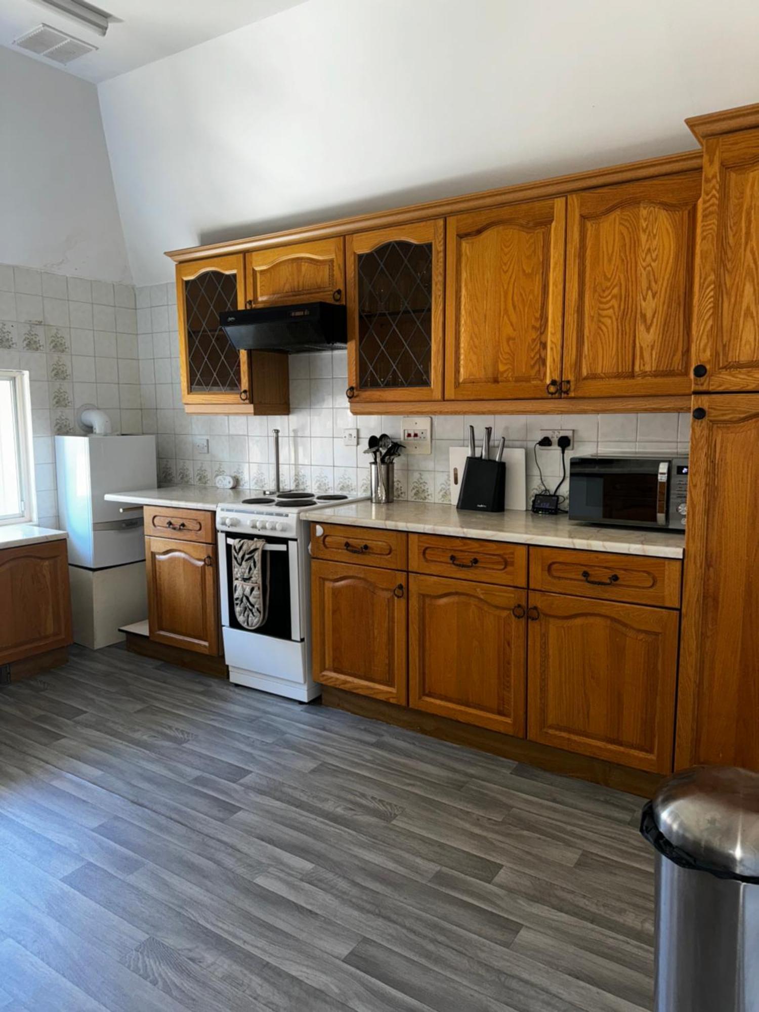 Apartment In Canford Cliffs Close To Sandbanks Beach Poole Exteriör bild